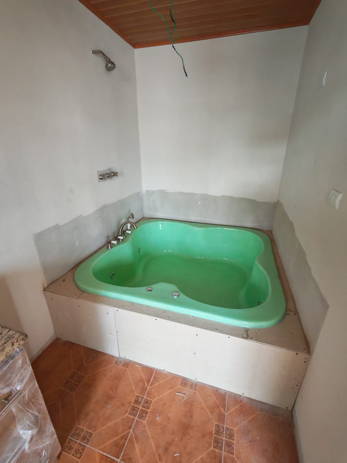 Jacuzzi en Color Verde
